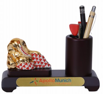 Desktop Pen Stand With Ganesh idol 