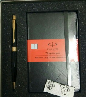 PARKER SET -NOTE BOOK WITH PEN