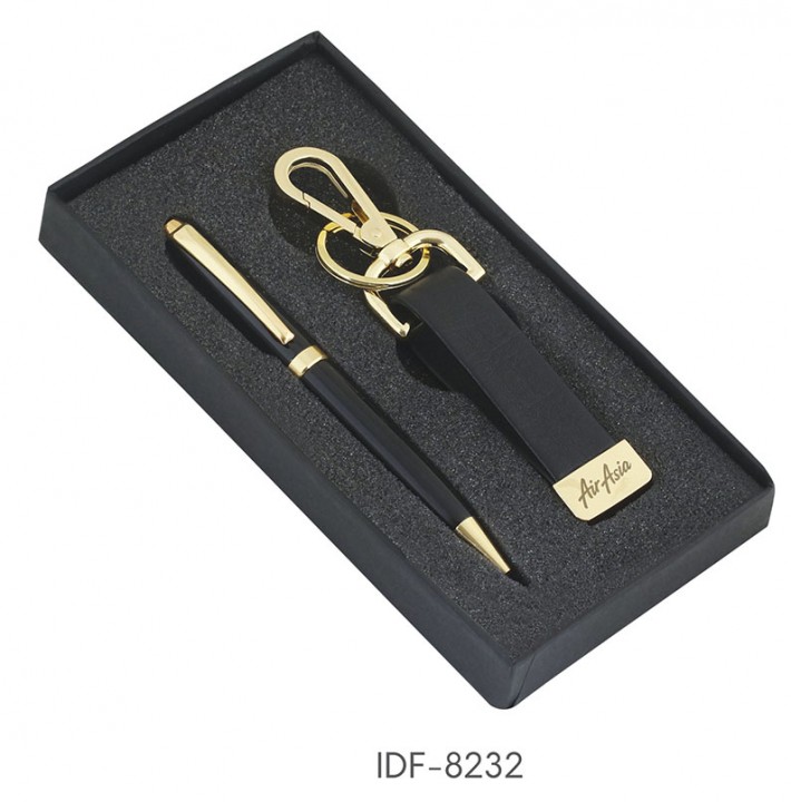 Carbon Fiber Finish Pen, Card Case and Key Chain Gift Set | G165